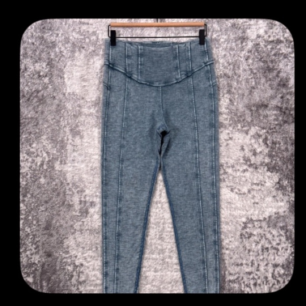 Free People Movement Leggings M Blue High Rise Like New